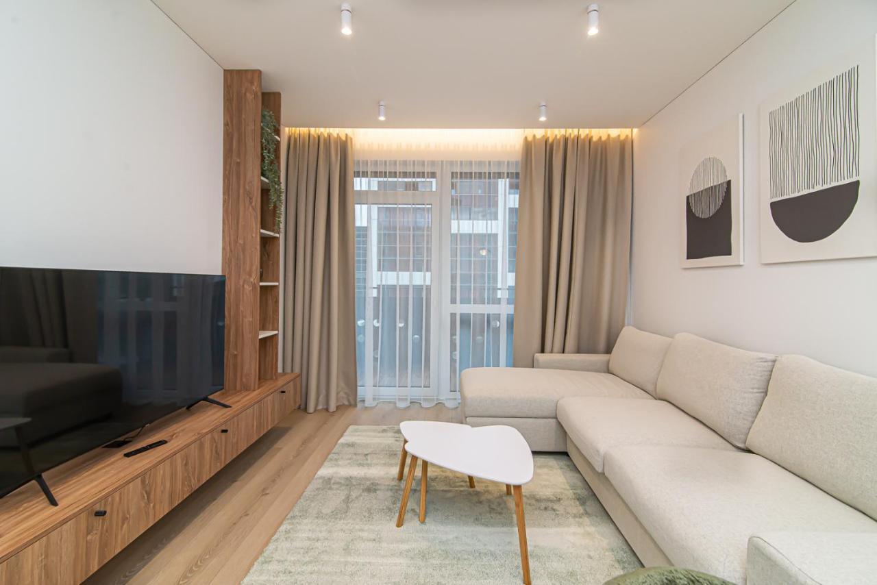 Íbúð #stayhere - New & Stylish Minimalistic 1bdr Center Vilnius