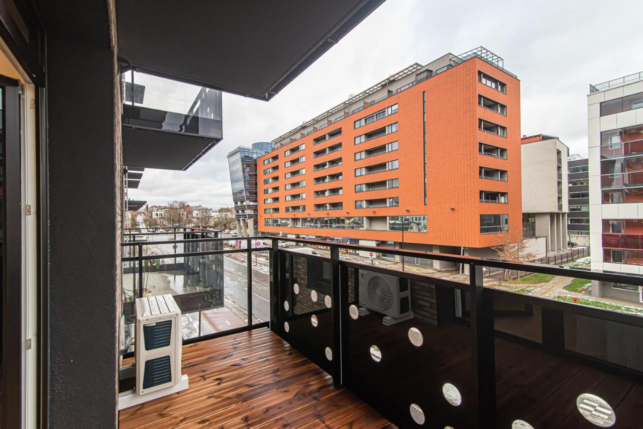 #stayhere - New & Stylish Minimalistic 1bdr Center Íbúð