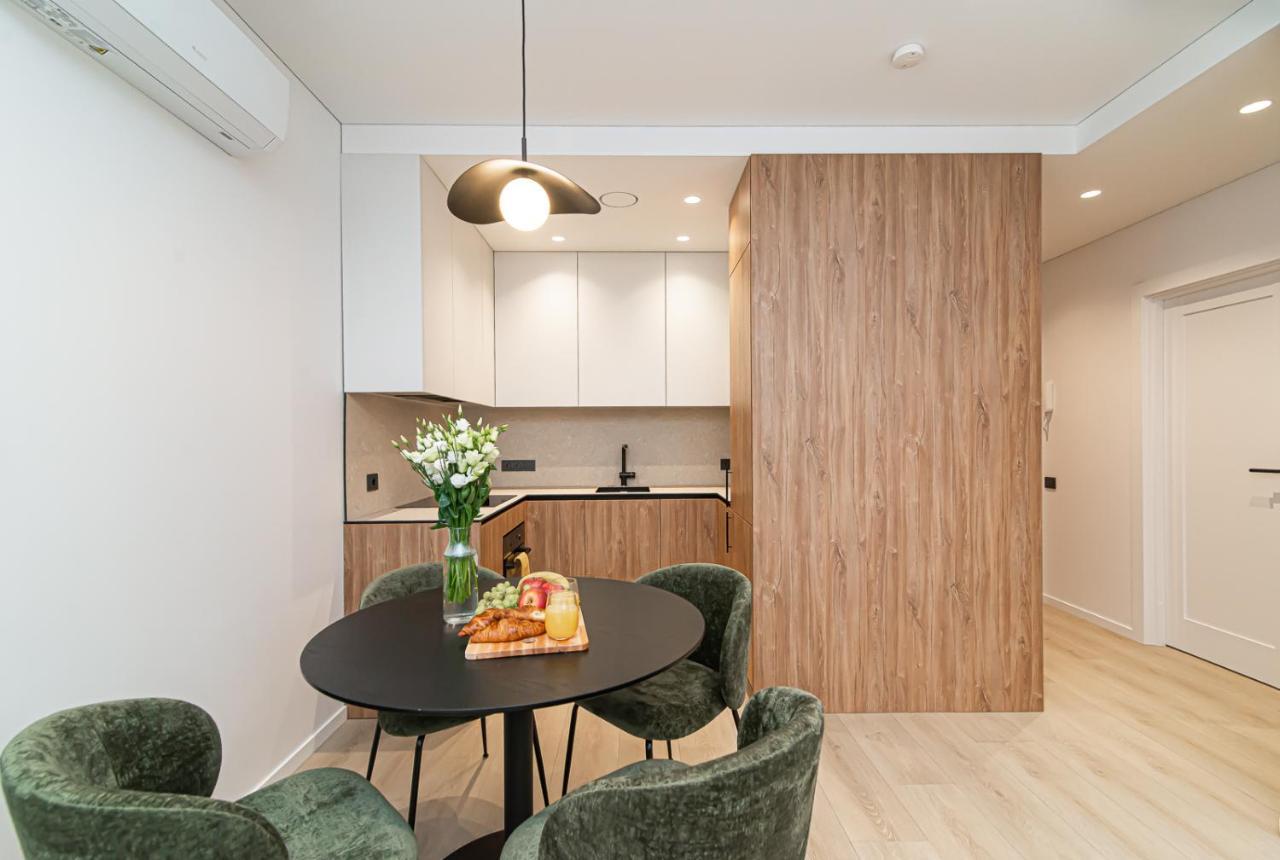 Íbúð #stayhere - New & Stylish Minimalistic 1bdr Center Vilnius